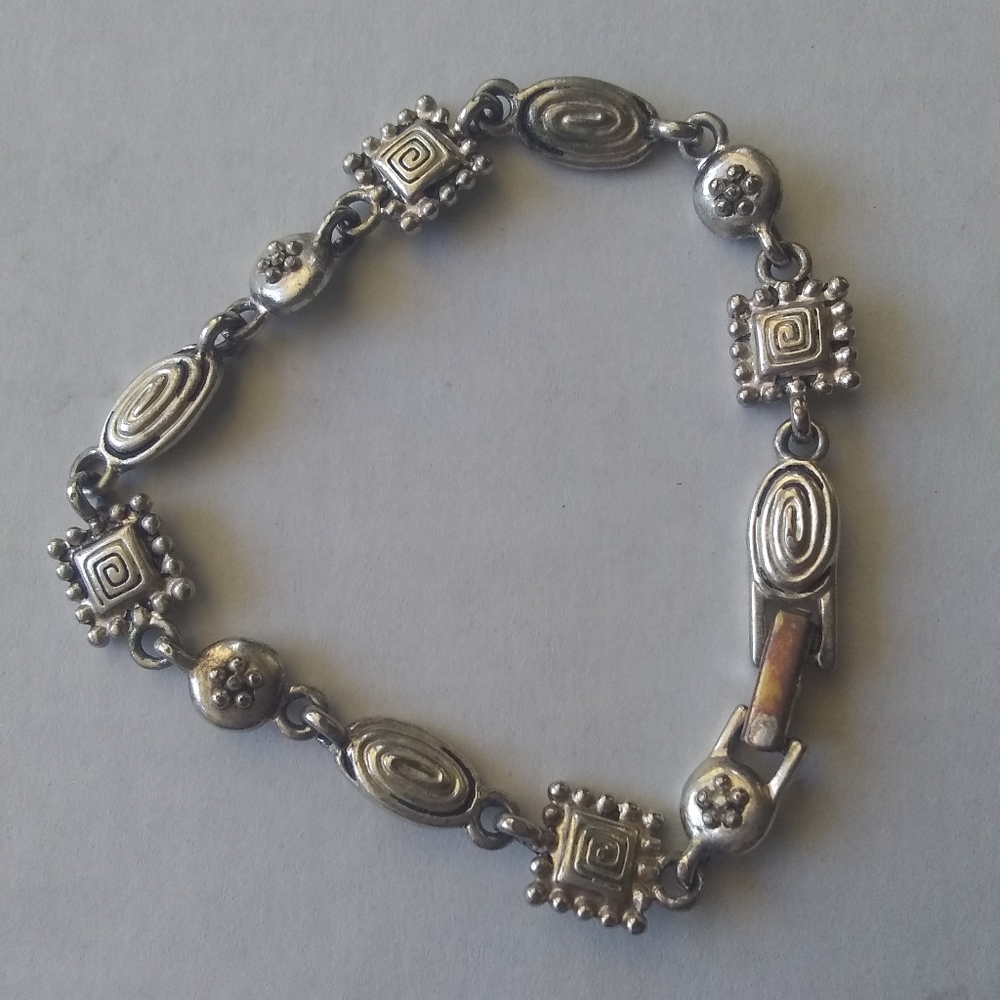 Ladies' Bracelet